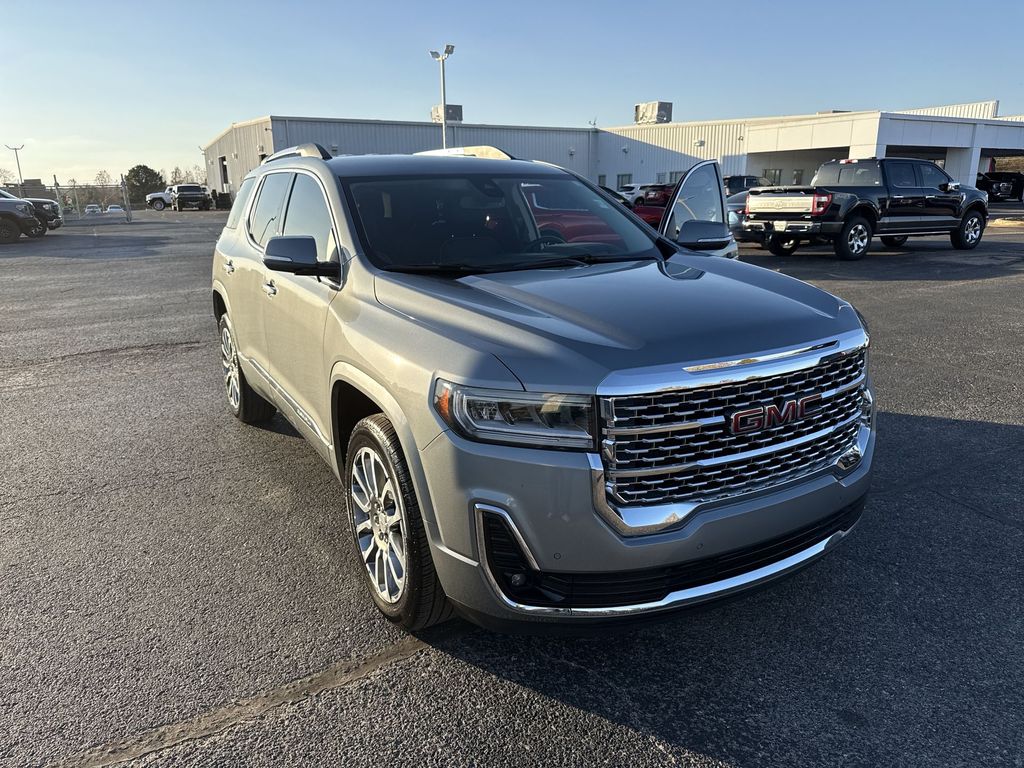2023 GMC Acadia