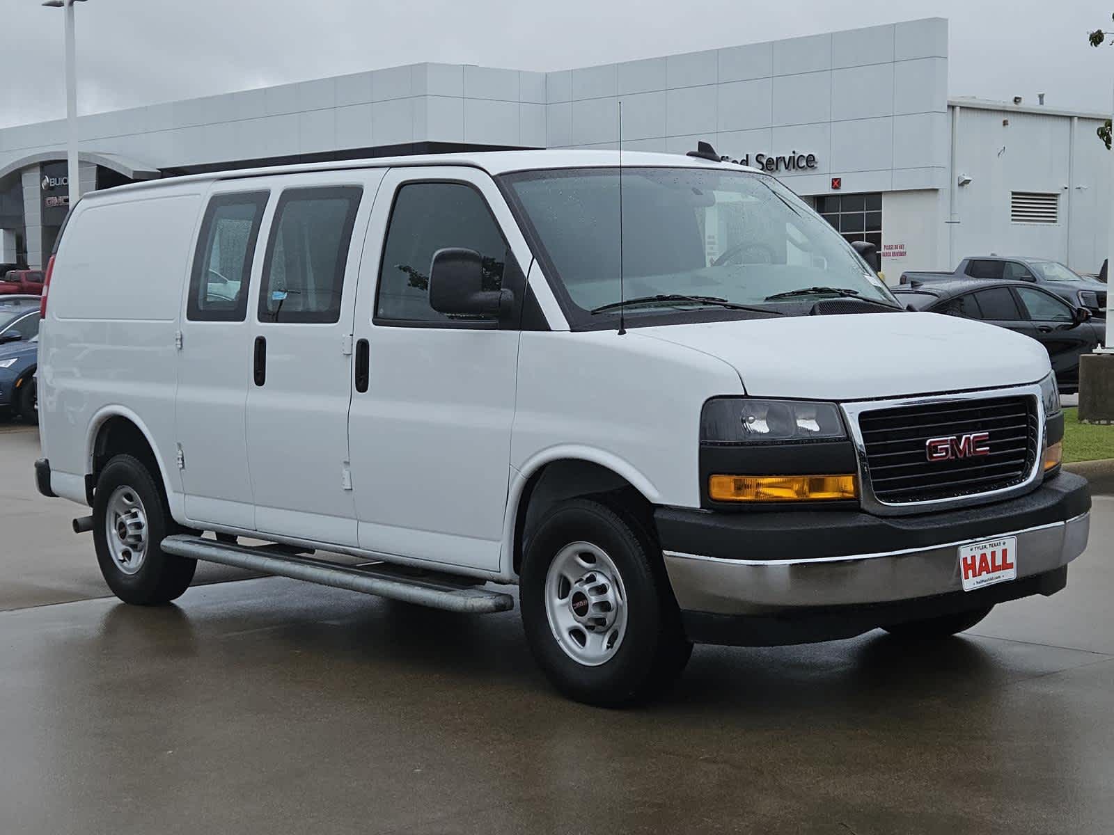 2023 GMC Savana Cargo Van