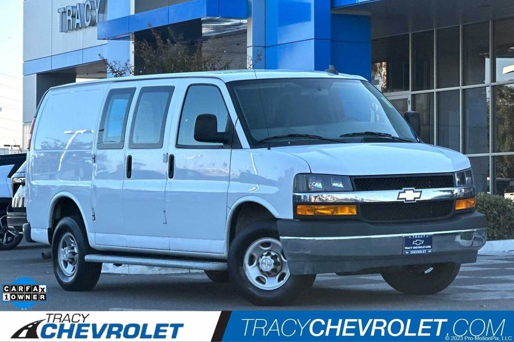 2022 Chevrolet Express Cargo Van