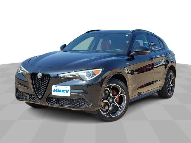 2022 Alfa Romeo Stelvio