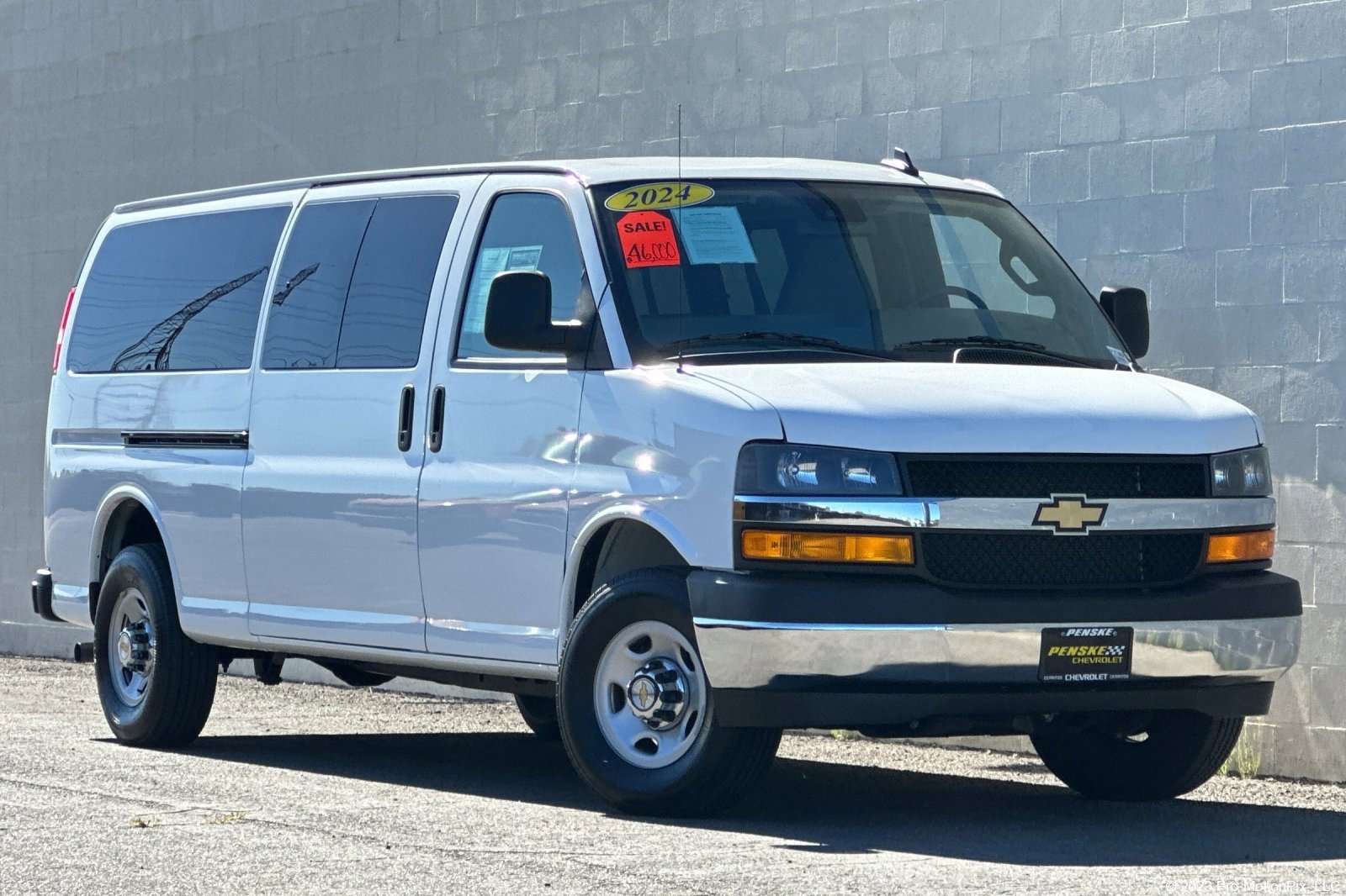2024 Chevrolet Express Passenger