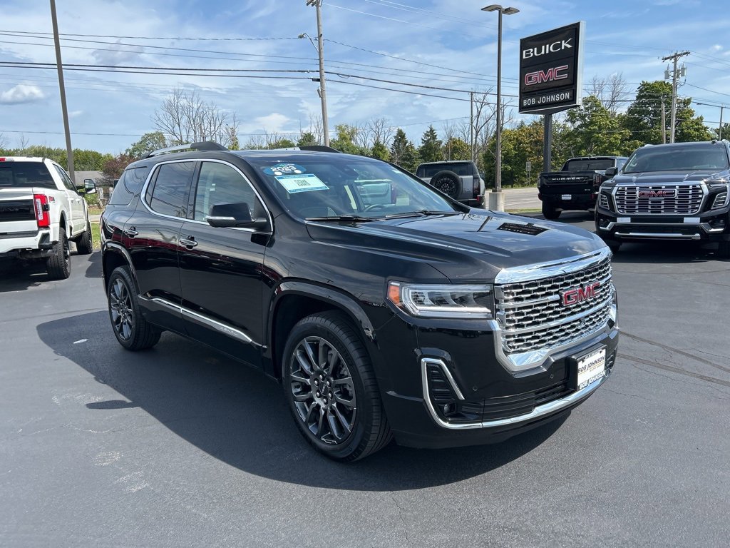 2023 GMC Acadia