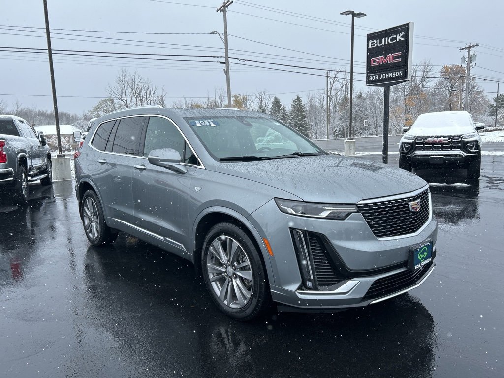 2023 Cadillac XT6