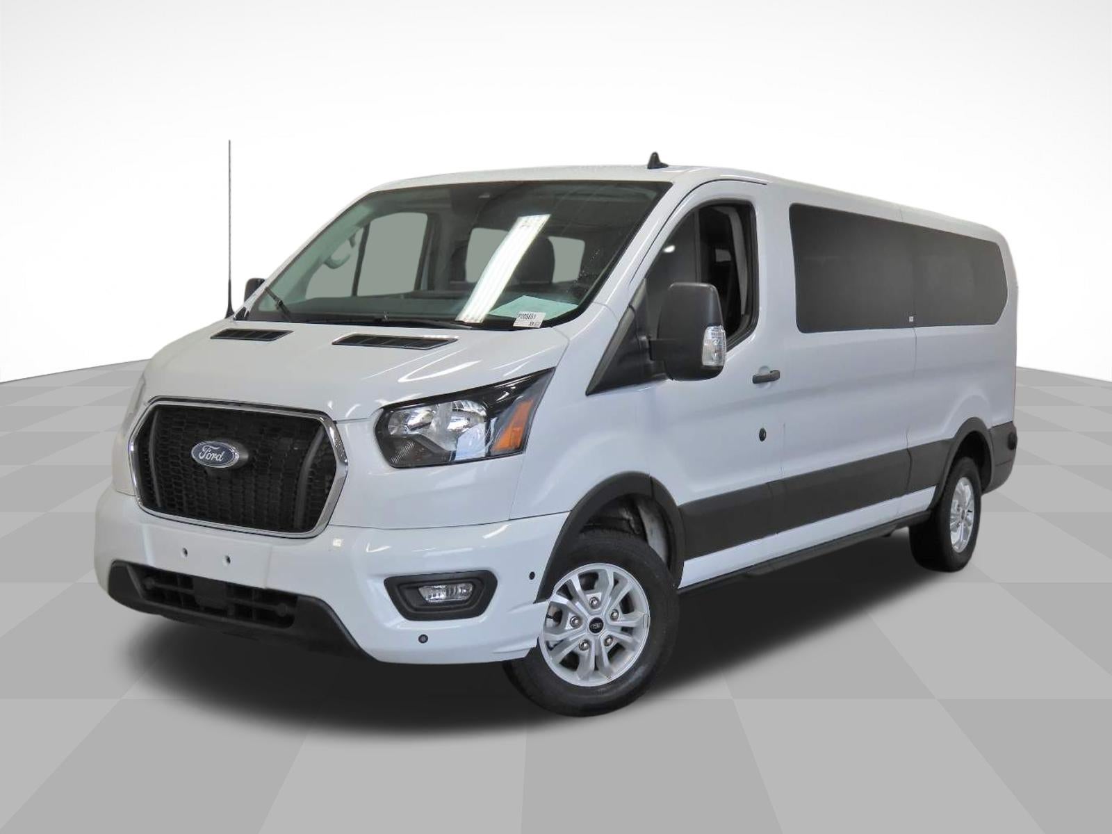 2024 Ford Transit XLT