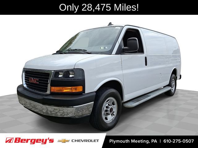 2023 GMC Savana Cargo Van