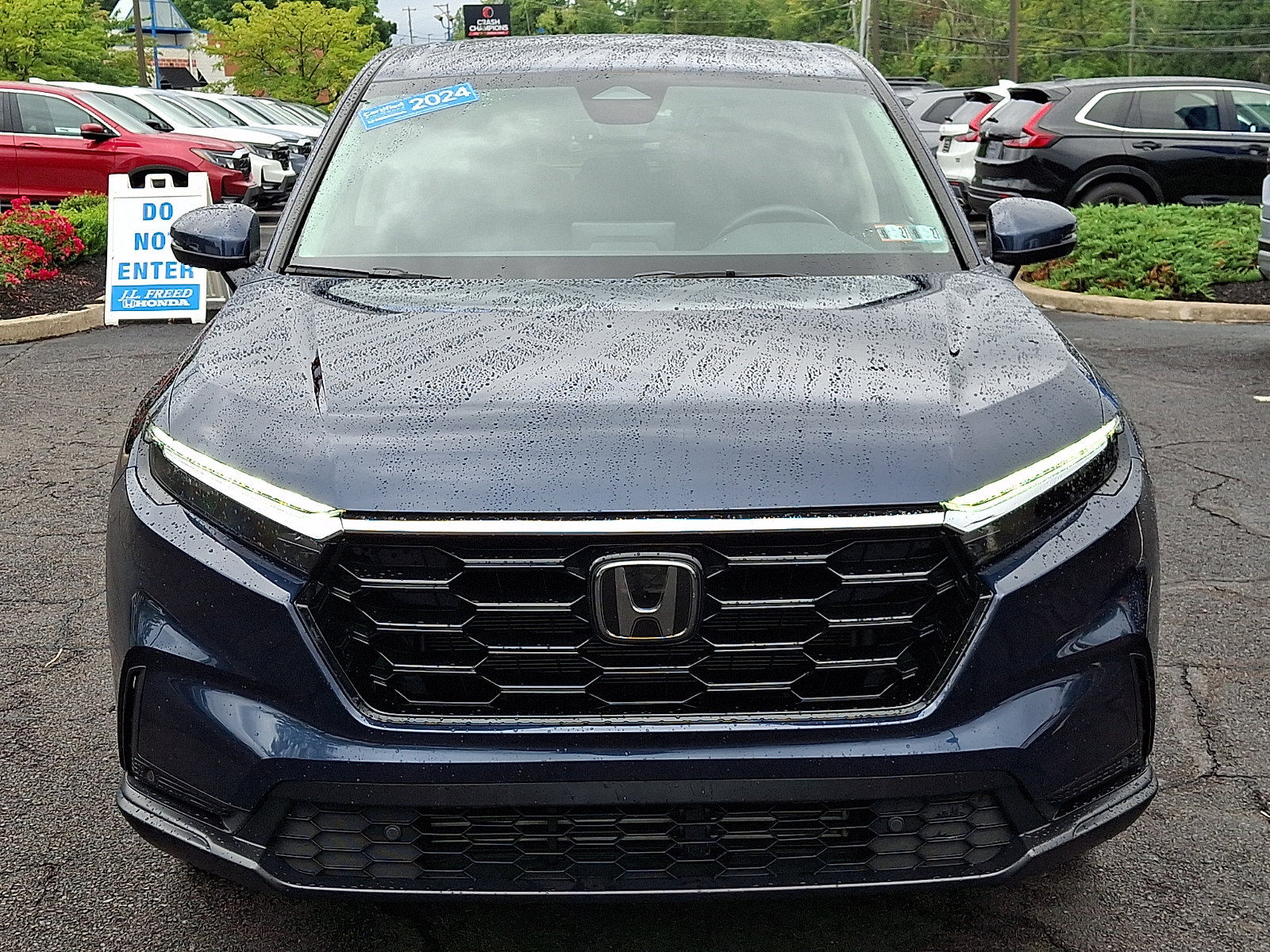 2024 Honda CR-V 1.5T AWD EX-L — photo 1 of 6