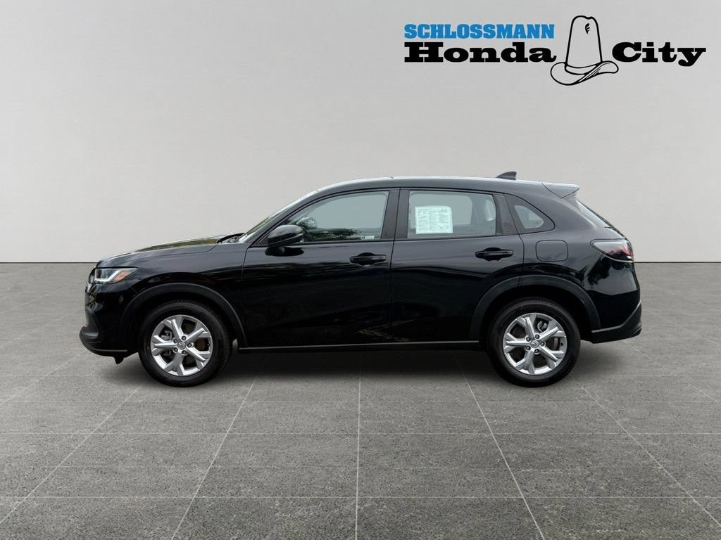 2024 Honda HR-V 5DR AWD LX — photo 1 of 6