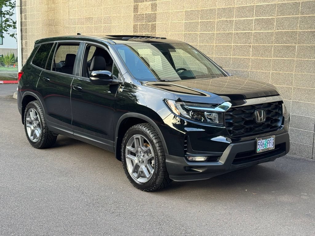 2023 Honda Passport AWD EX-L — photo 1 of 6
