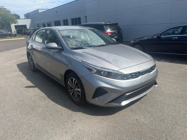 2023 Kia Forte LXS — photo 1 of 12