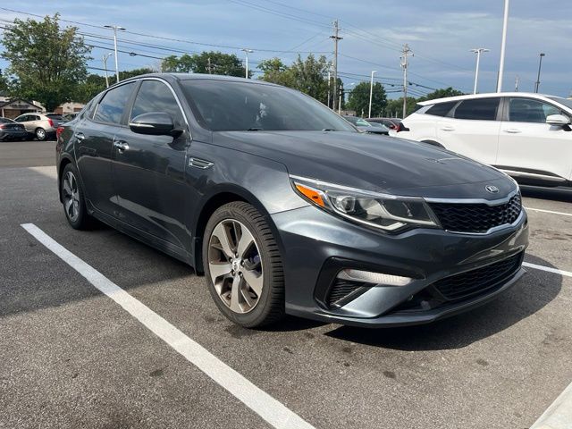 2020 Kia Optima S — photo 1 of 12