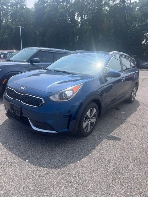2018 Kia Niro LX — photo 1 of 12