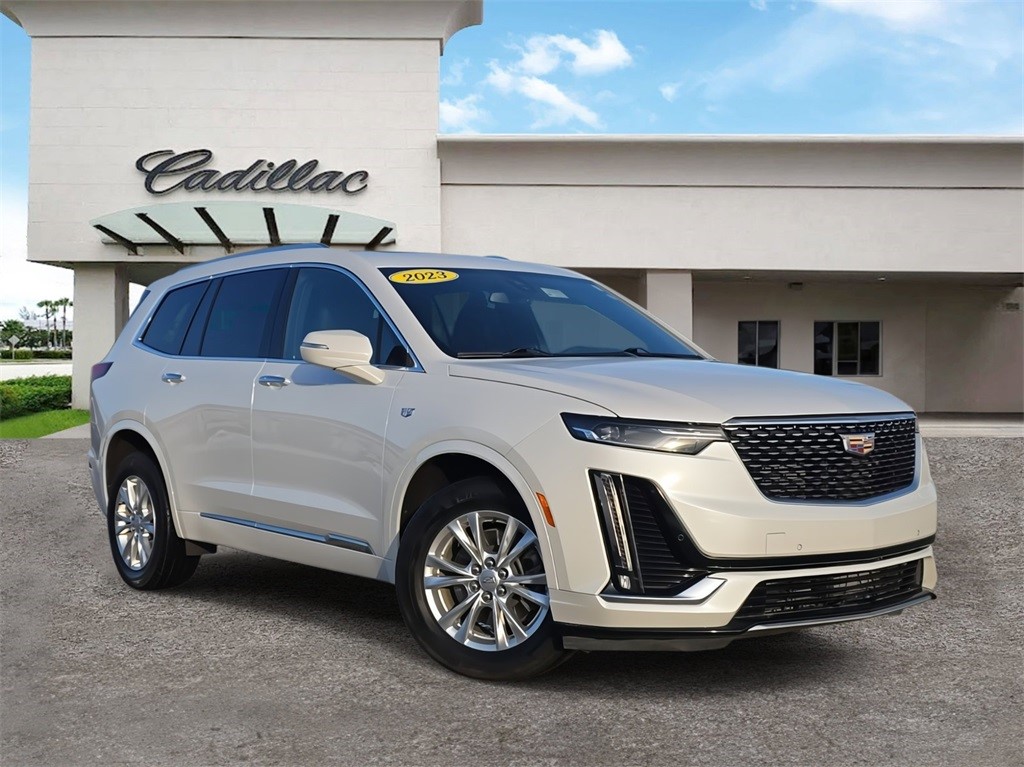 2023 Cadillac XT6