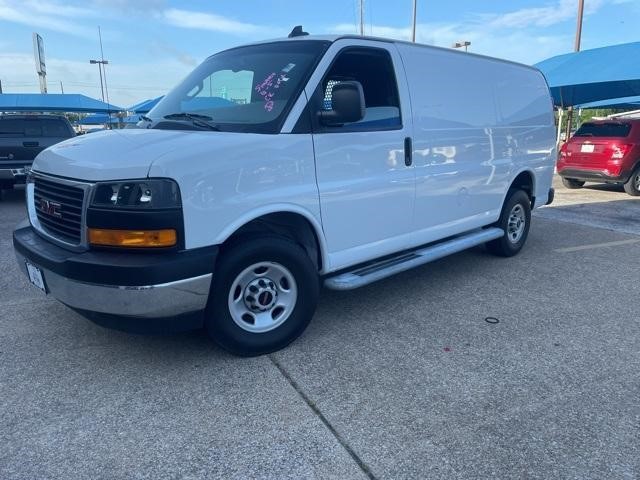 2023 GMC Savana Cargo Van