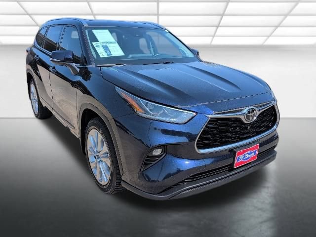 2022 Toyota Highlander