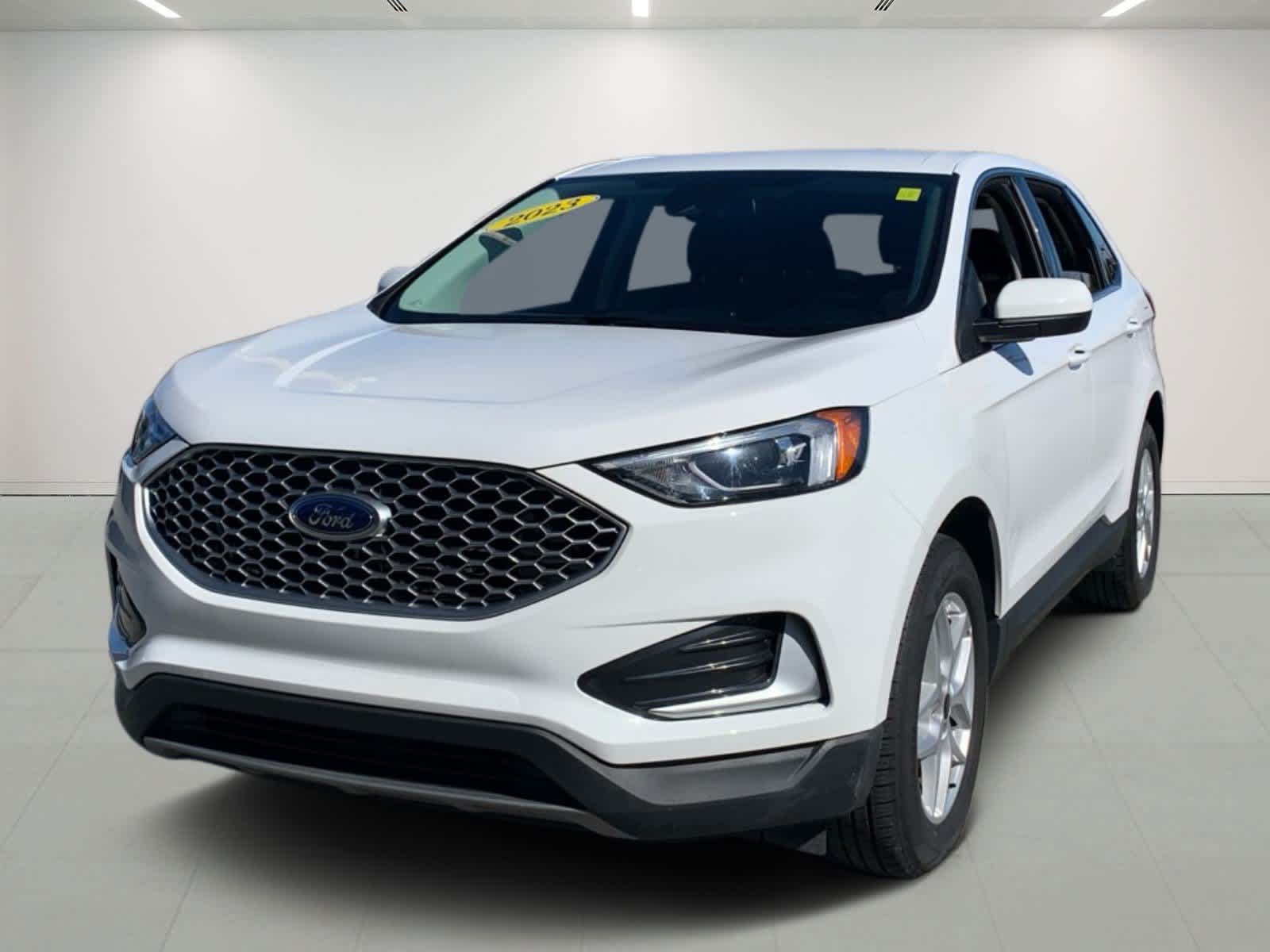 2023 Ford Edge