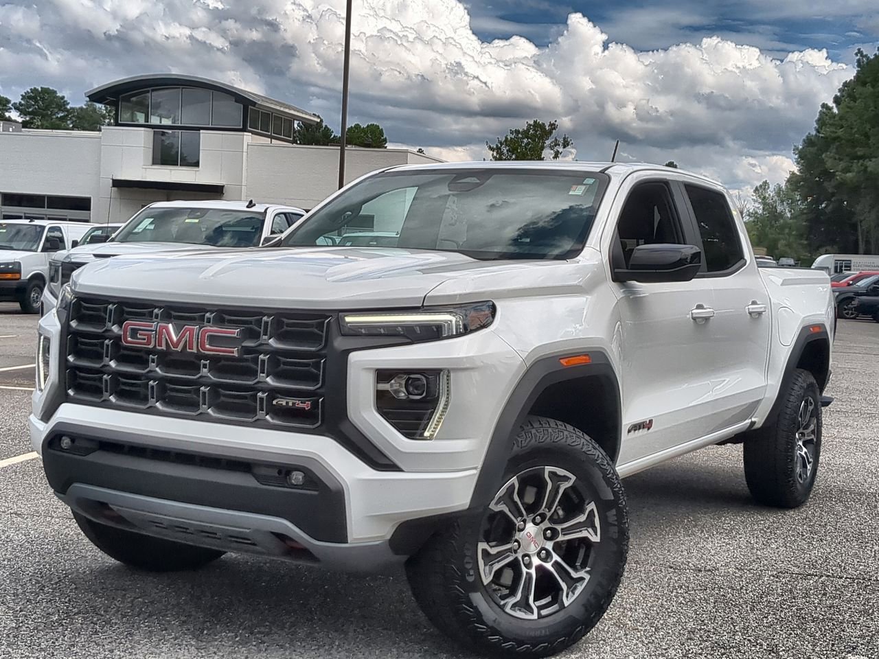 2024 GMC Canyon