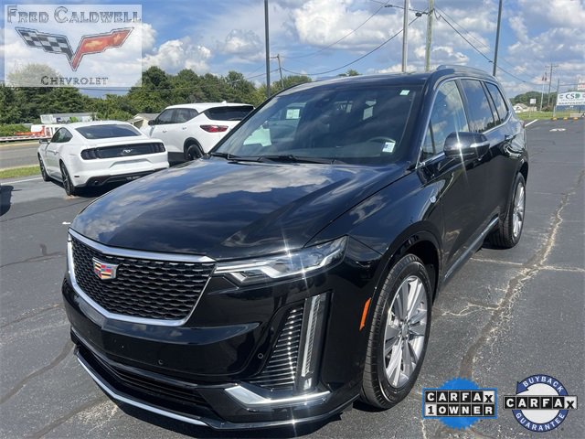 2025 Cadillac XT6