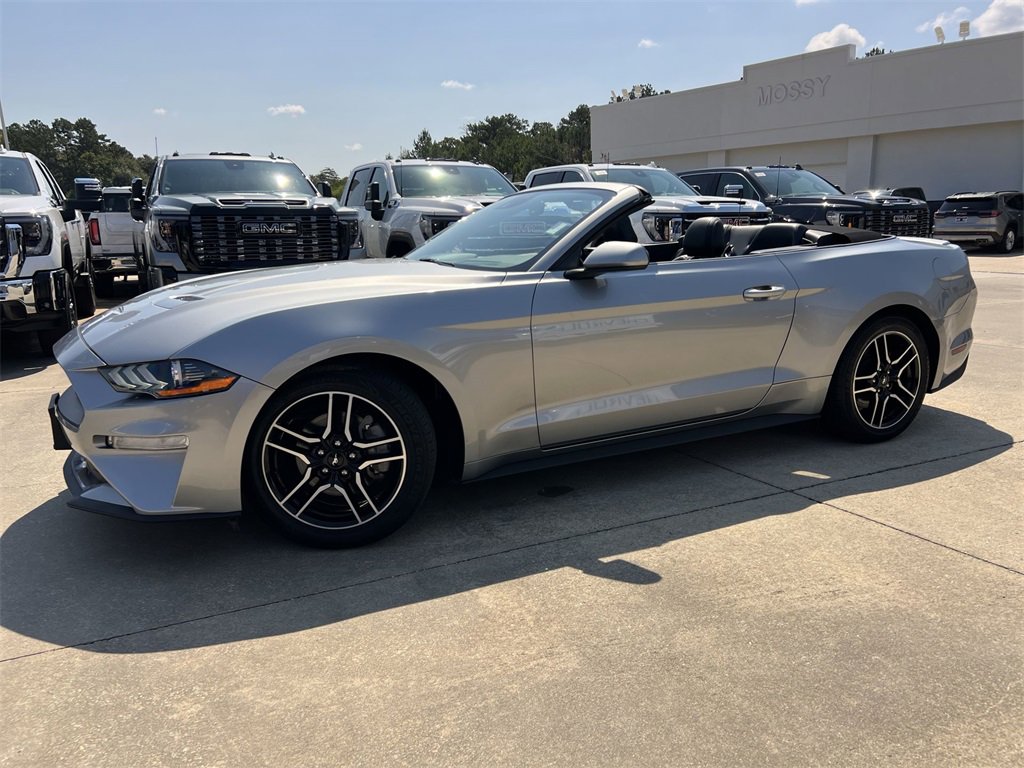 2022 Ford Mustang