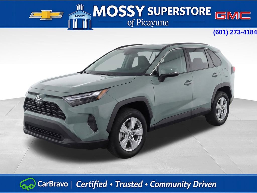 2023 Toyota RAV4 XLE