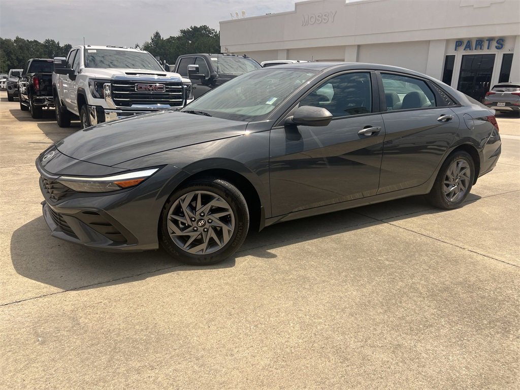 2024 Hyundai Elantra