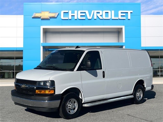2024 Chevrolet Express 2500