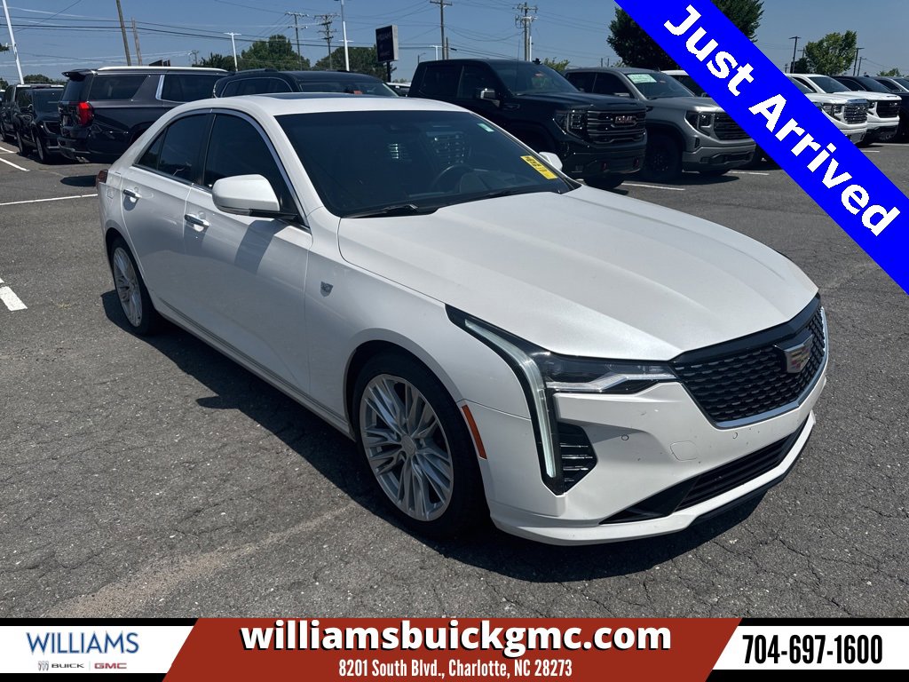 2022 Cadillac CT4