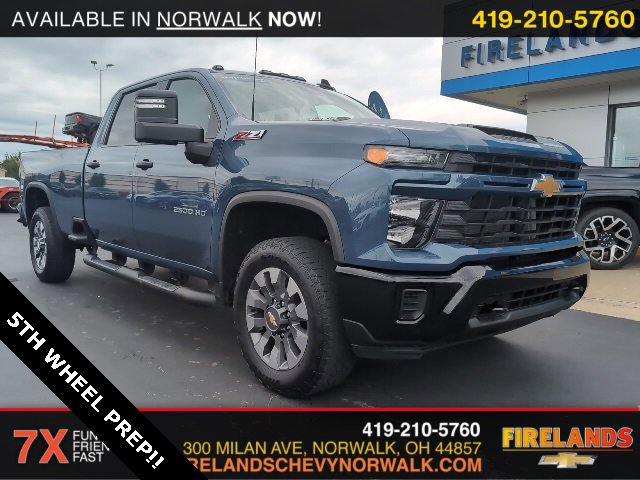 2024 Chevrolet Silverado 2500HD Custom