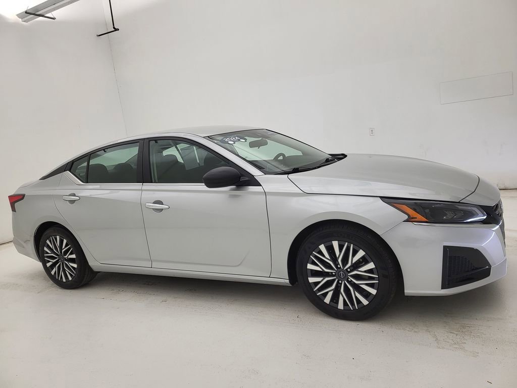 2024 Nissan Altima