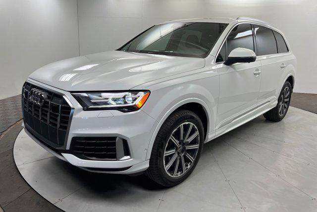 Q7