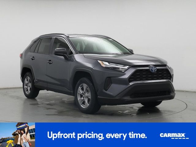 2024 Toyota RAV4 LE