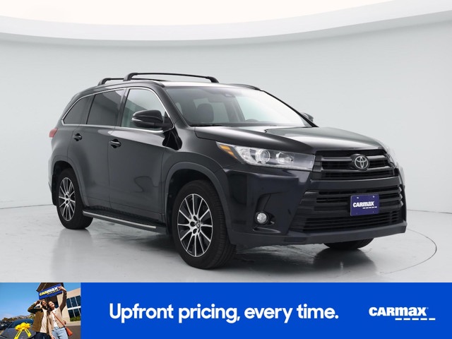 2017 Toyota Highlander SE