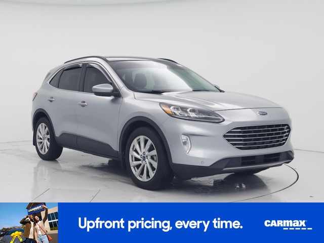 2022 Ford Escape Titanium