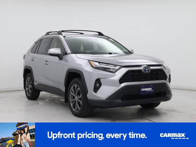 2022 Toyota RAV4 XLE Premium