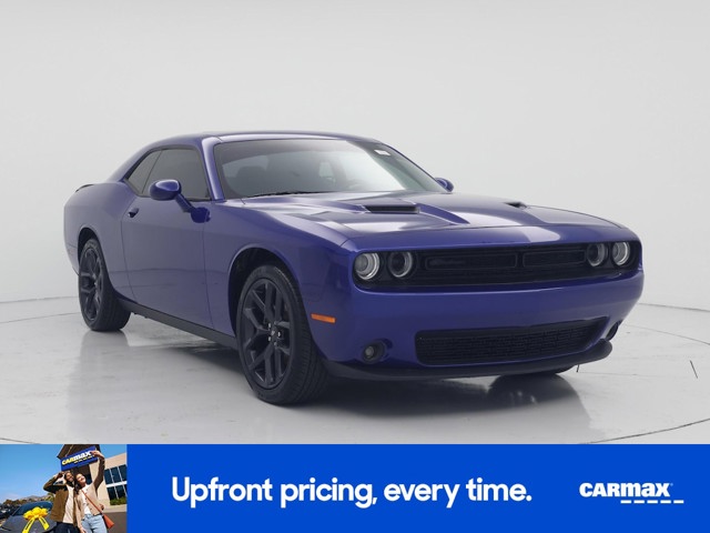 2022 Dodge Challenger SXT