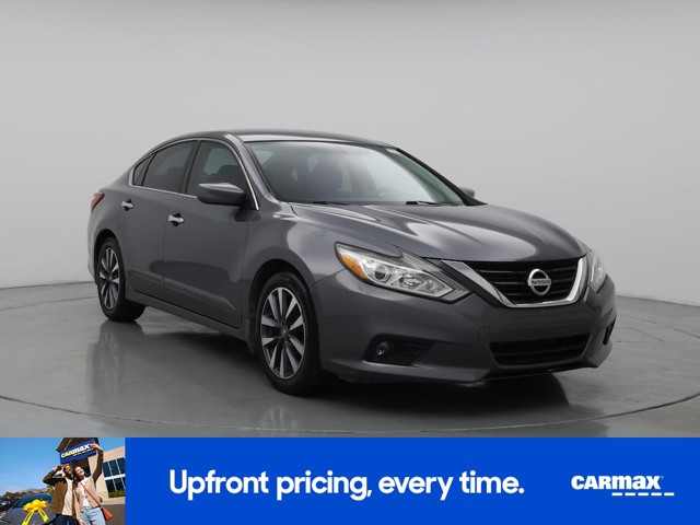 2017 Nissan Altima SV
