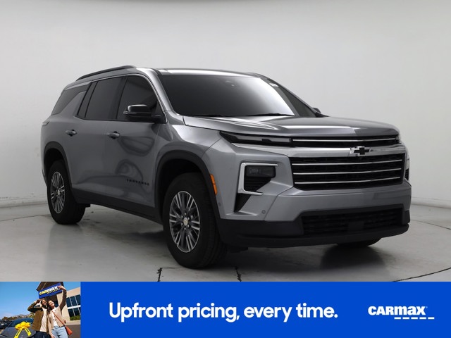 2024 Chevrolet Traverse LT