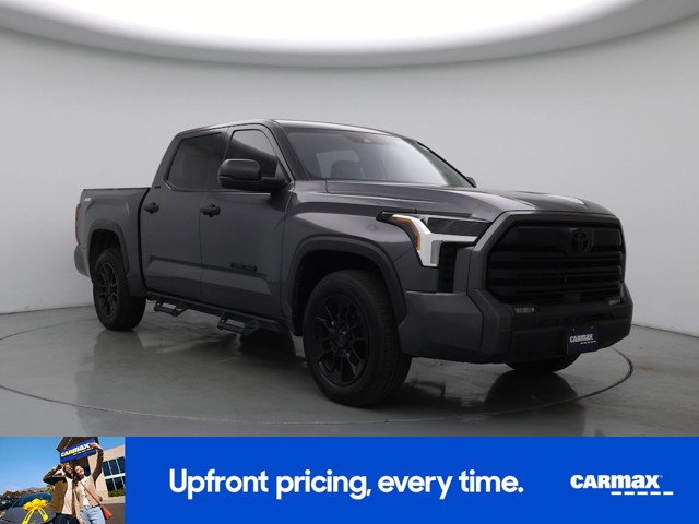 2022 Toyota Tundra 2WD SR5