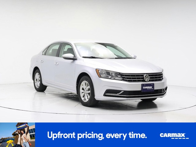 2017 Volkswagen Passat S