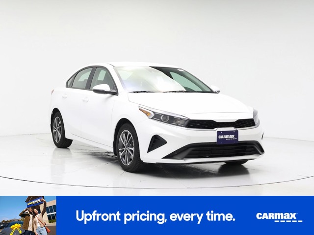 2022 Kia Forte FE
