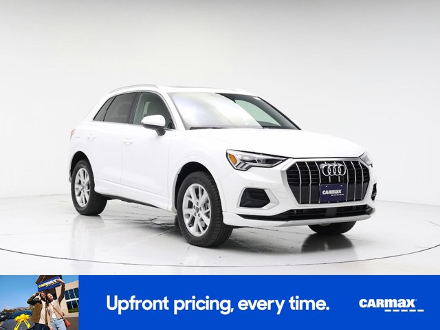 2023 Audi Q3 Premium