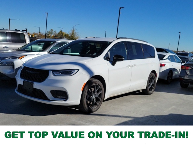 2024 Chrysler Pacifica