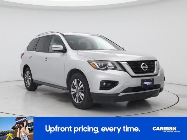 2019 Nissan Pathfinder SL