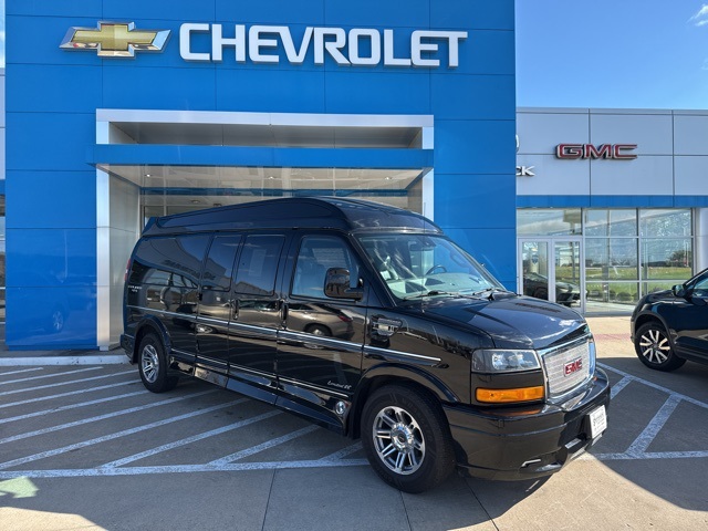 2019 GMC Savana Cargo Van