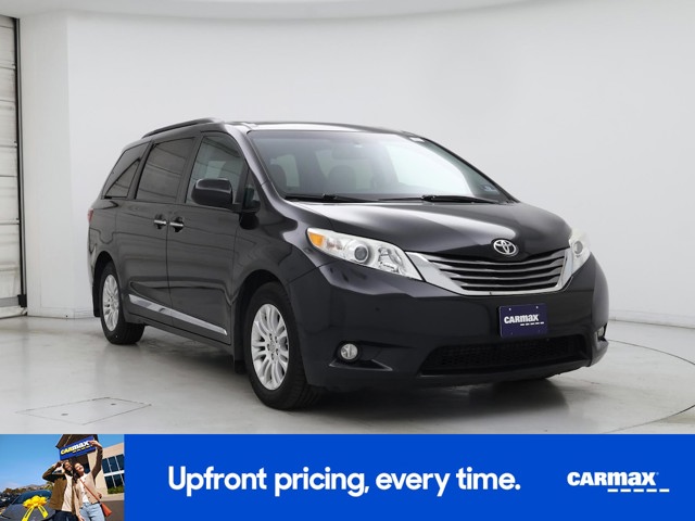 2017 Toyota Sienna XLE