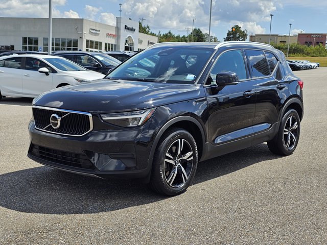 2023 Volvo XC40