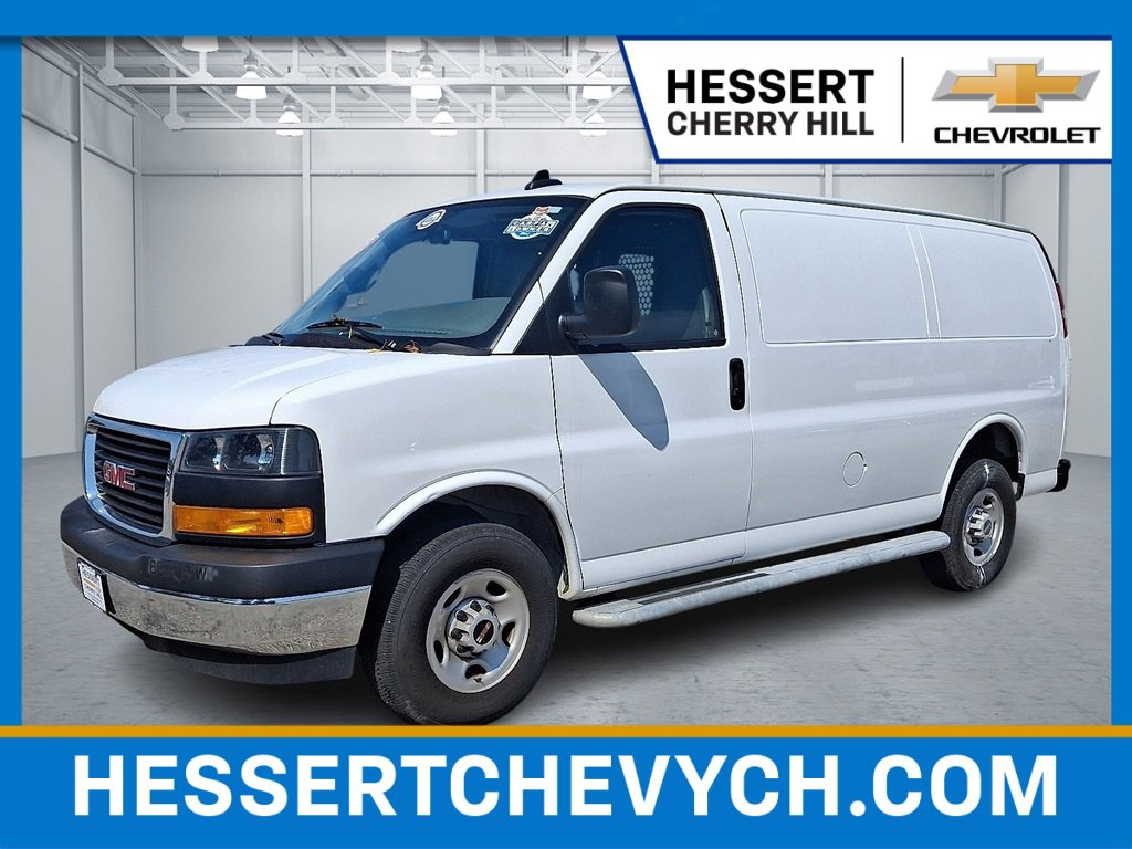 2023 GMC Savana Cargo Van