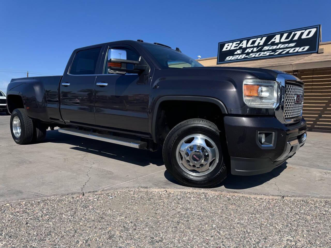 2015 GMC Sierra 3500HD available WiFi