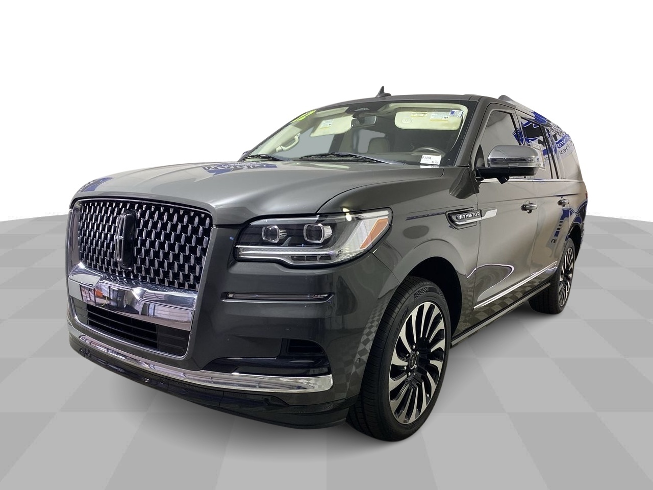 2022 Lincoln Navigator L