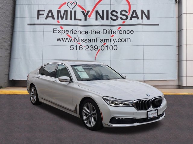 2017 BMW 7 Series 750i