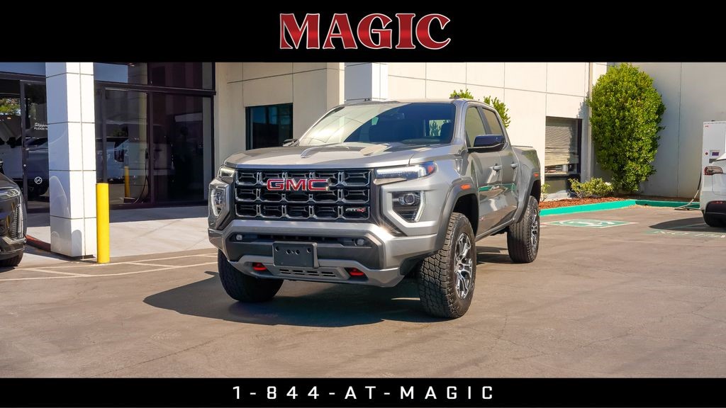 2023 GMC Canyon